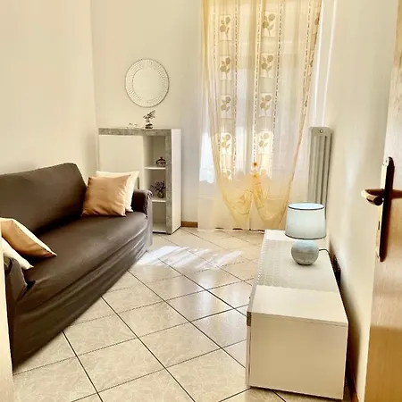Casa Roberto - Piano Terra Con Giardino Apartment