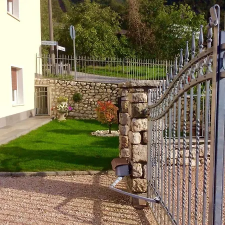 Apartment Casa Roberto - Piano Terra Con Giardino Levico Terme